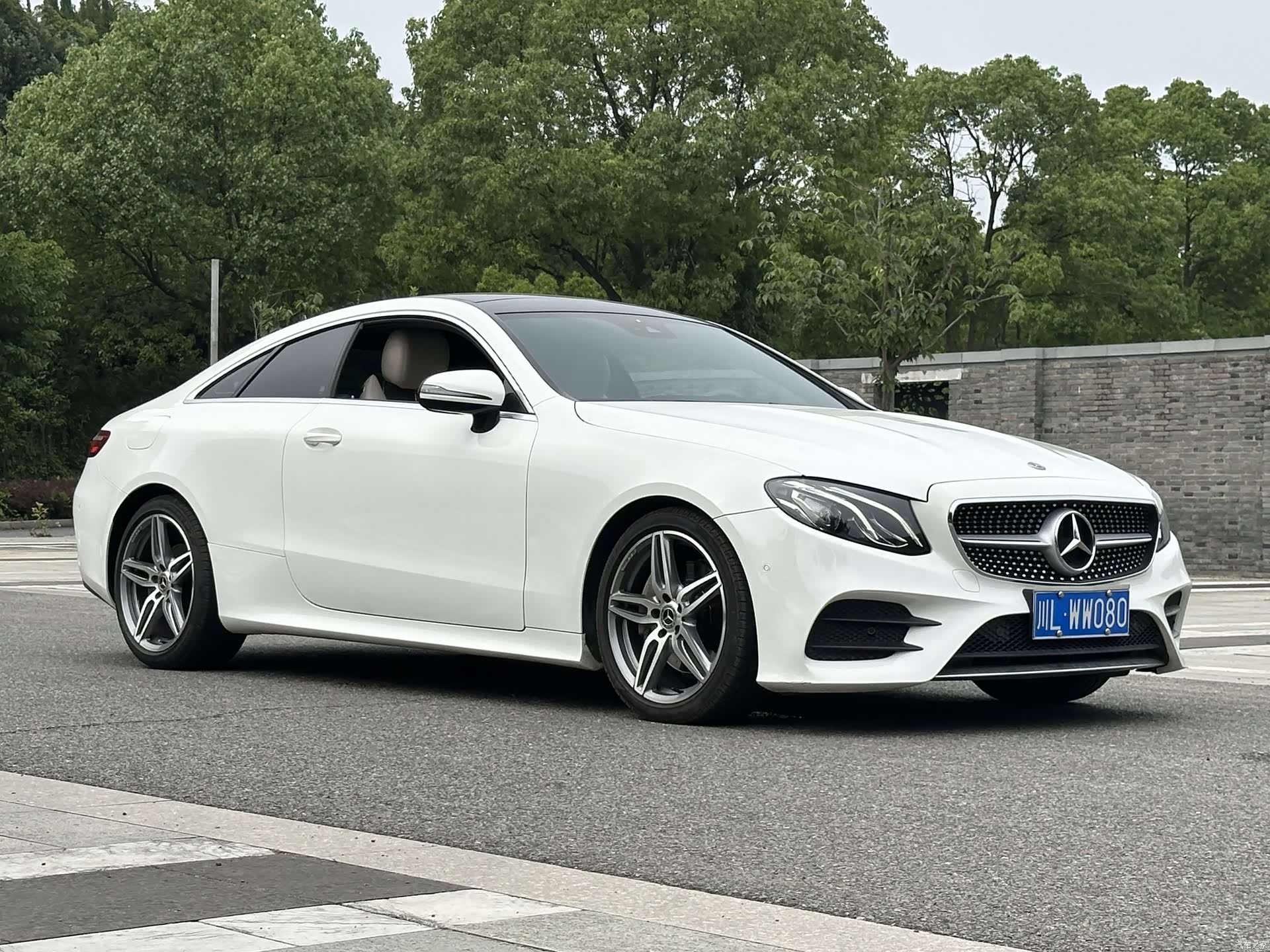 Mercedes-Benz E-Class, 2018 4