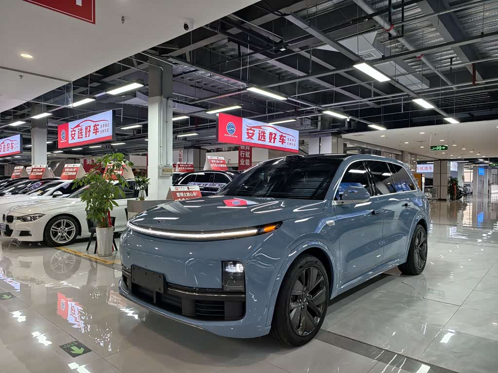 Li Auto L9