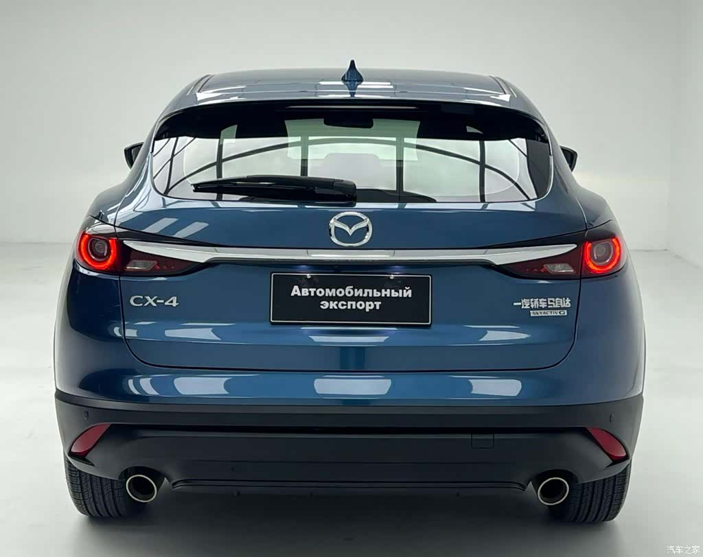 Mazda CX-4, 2022 11