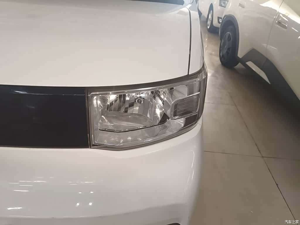Wuling MINIEV, 2021 24
