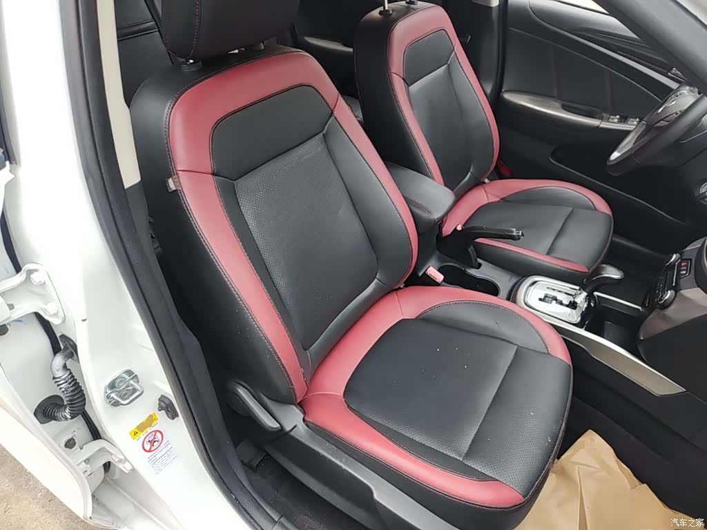 Changan Eado, 2015 25