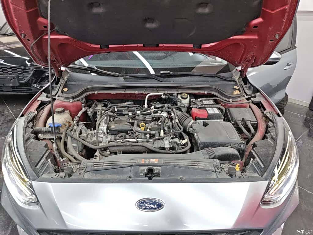 Ford Focus, 2021 20
