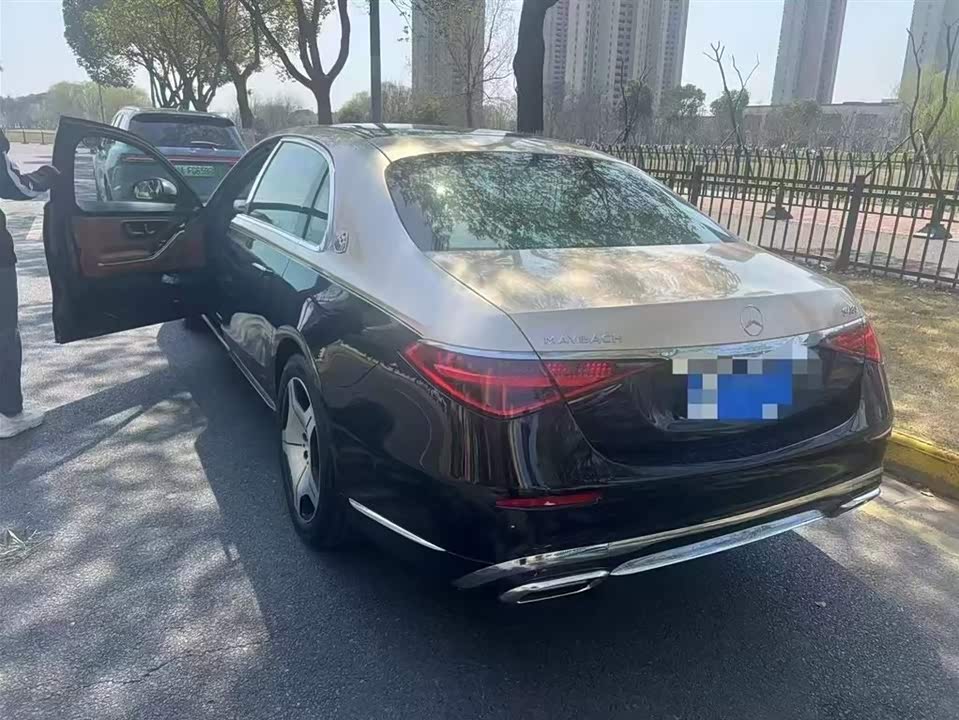 Mercedes-Benz Maybach S-class