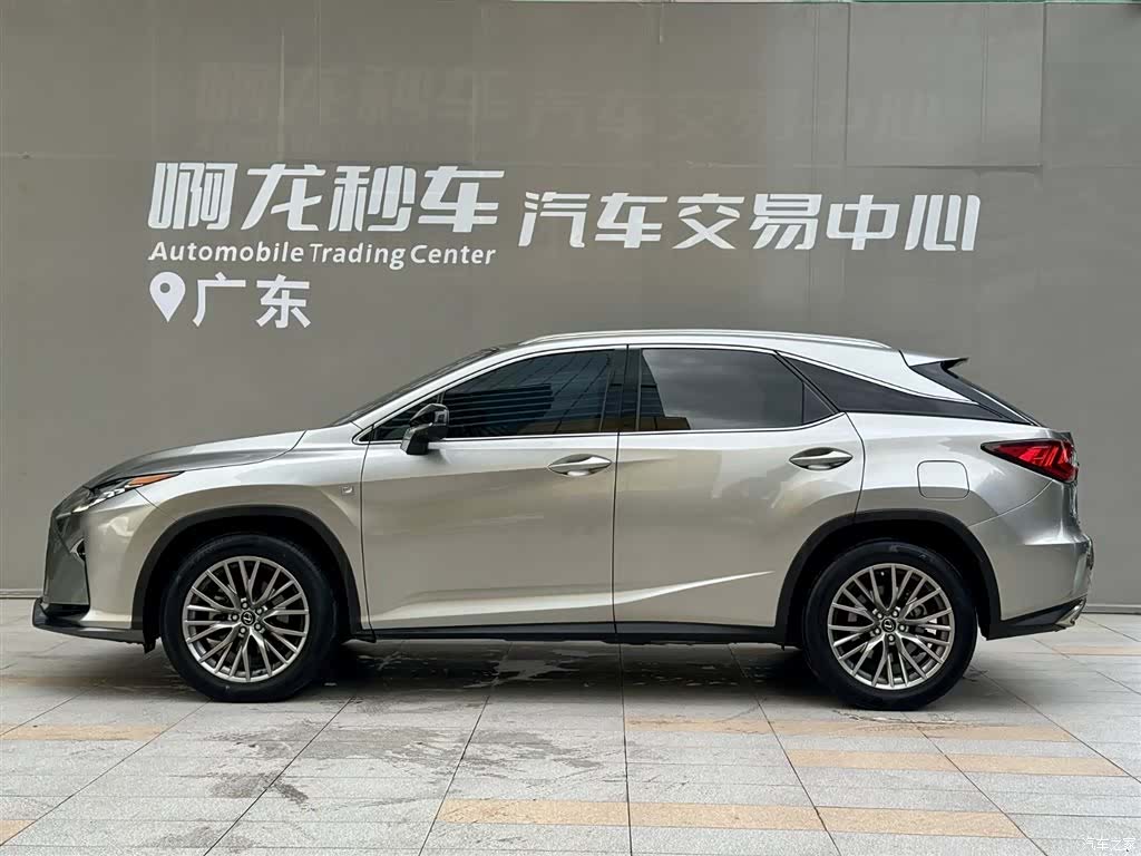 Lexus RX, 2017 4