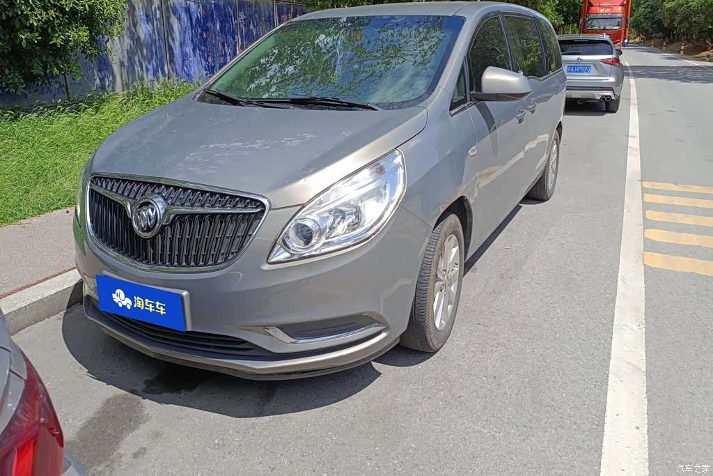 Buick GL8, 2019 2