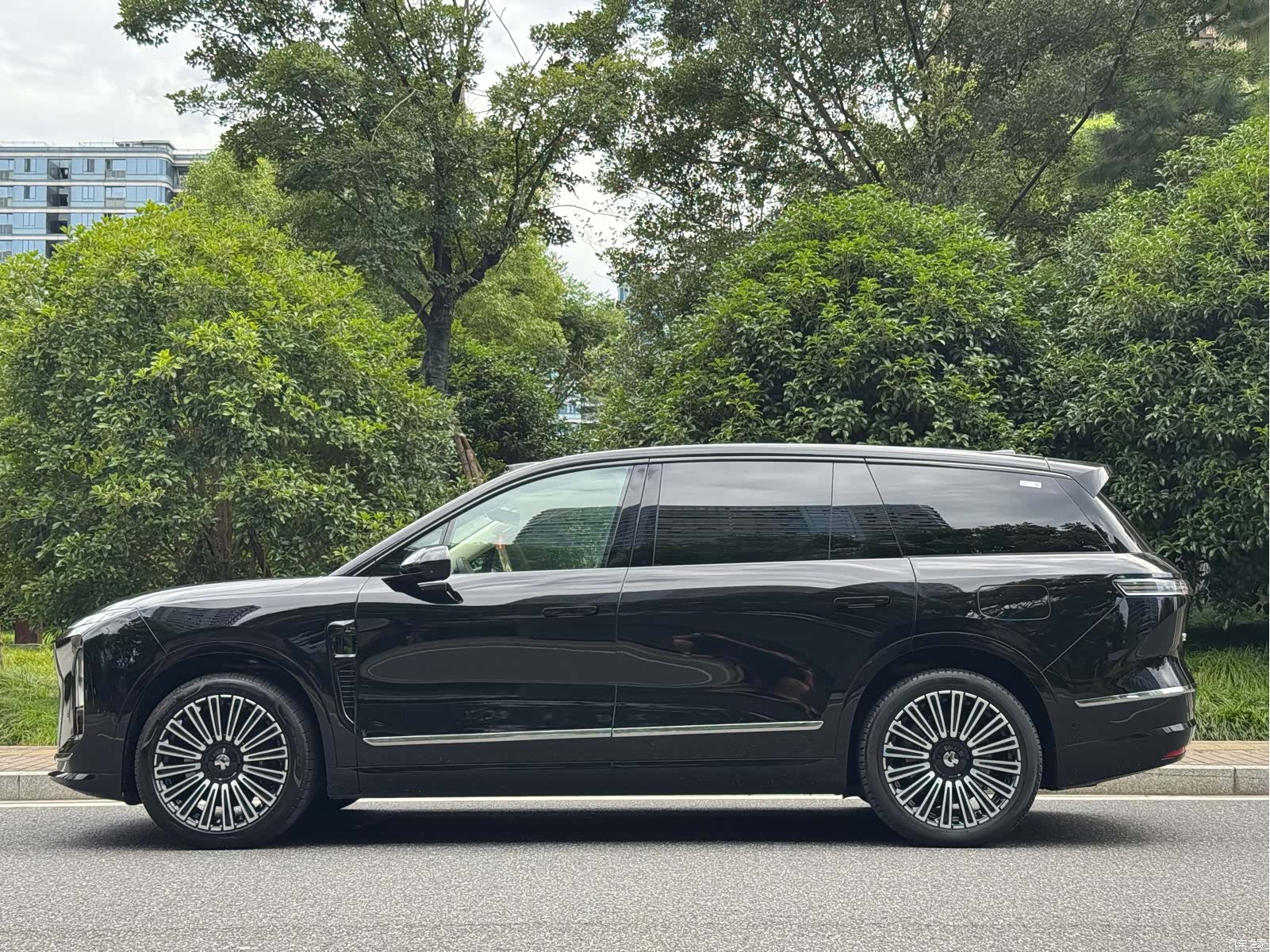 NIO ES8, 2026 3