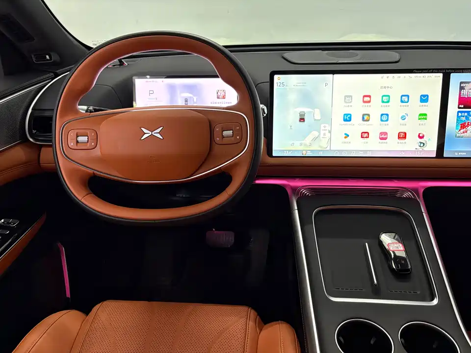 XPENG G9 XPENG G9