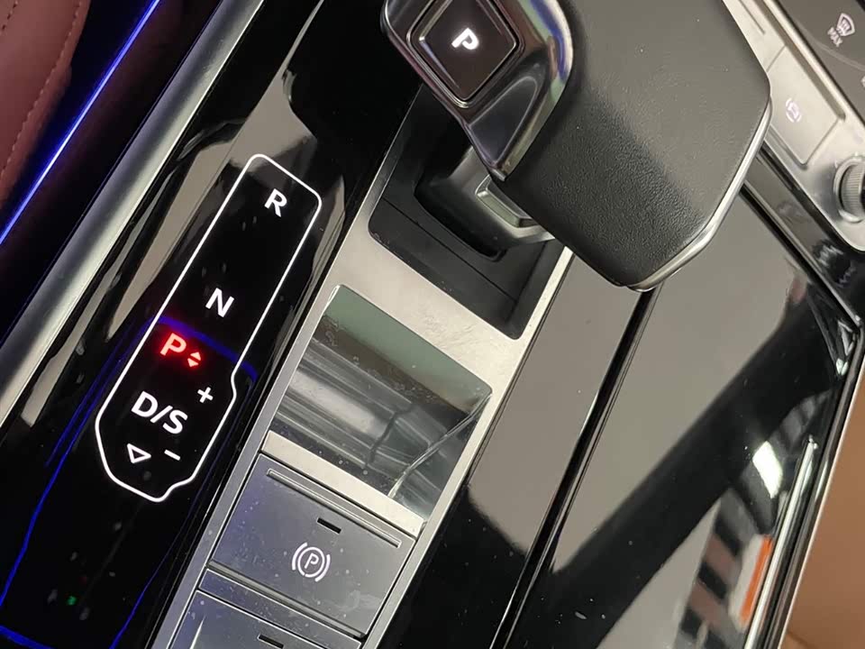 Audi A8 Audi A8