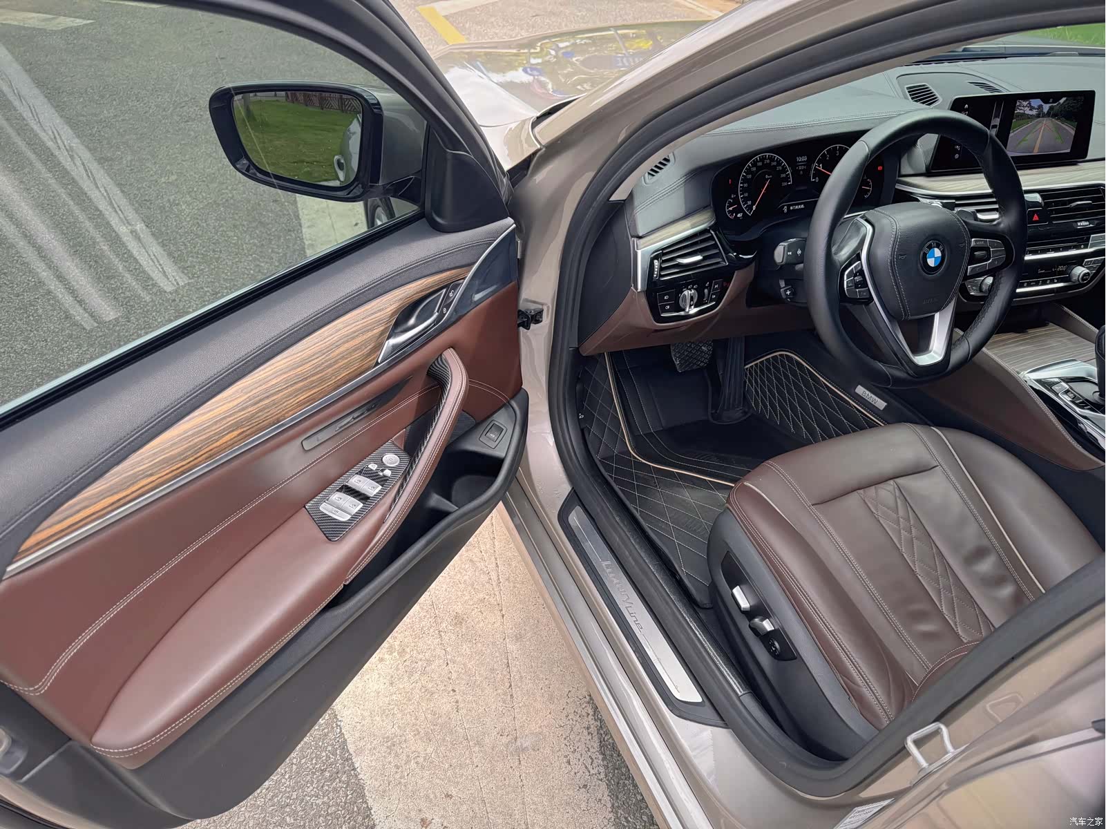 BMW 5 Series, 2019 12