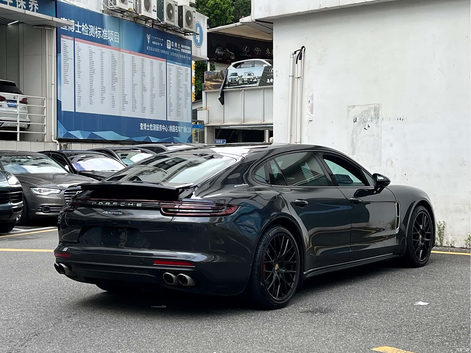 Porsche Panamera, 2020 9
