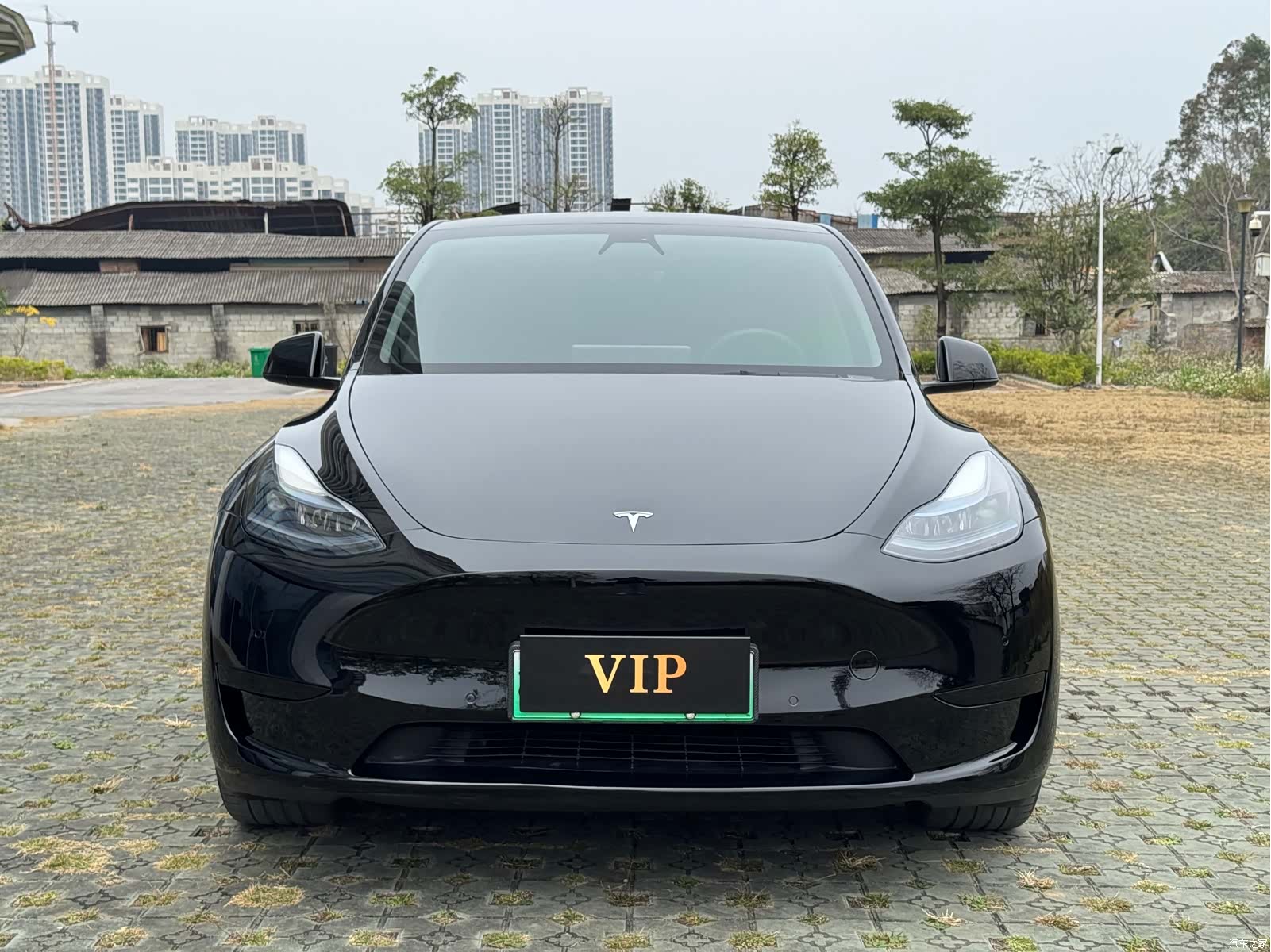 Tesla Model Y, 2023 2