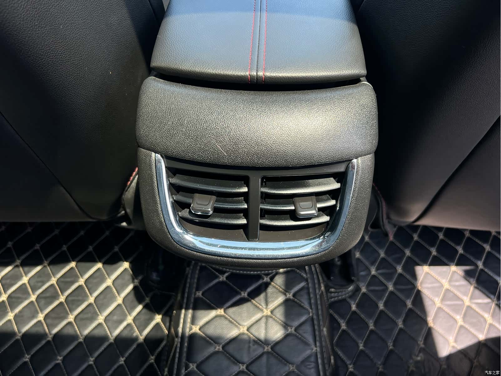 Chevrolet XL, 2022 21