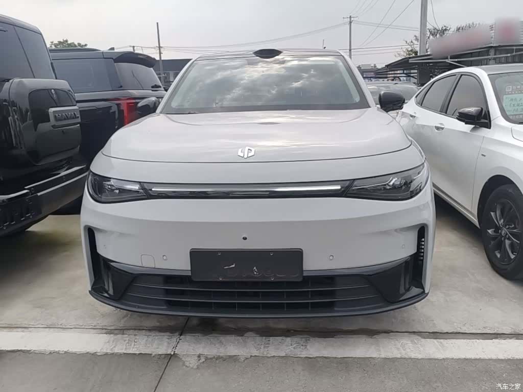 Leapmotor C10, 2025 3