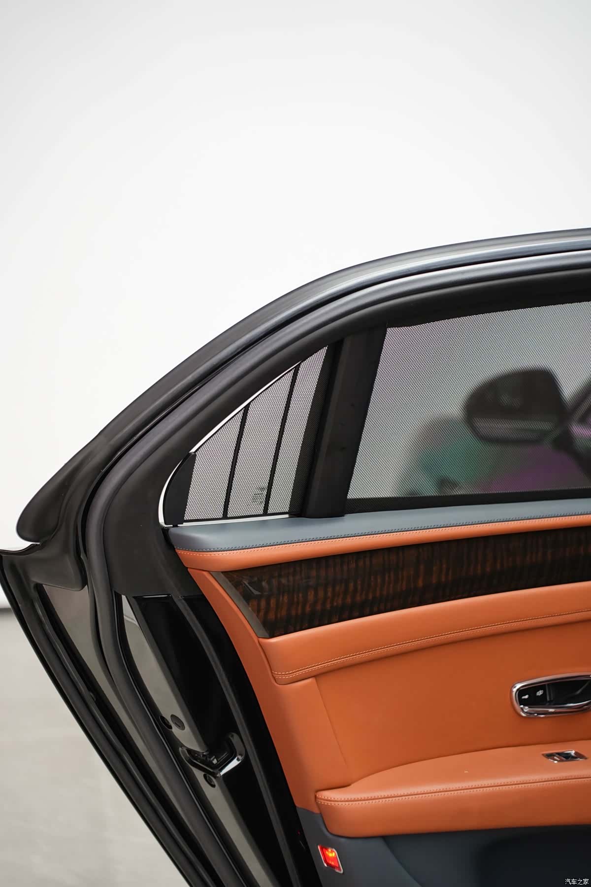 Bentley Flying Spur, 2018 10