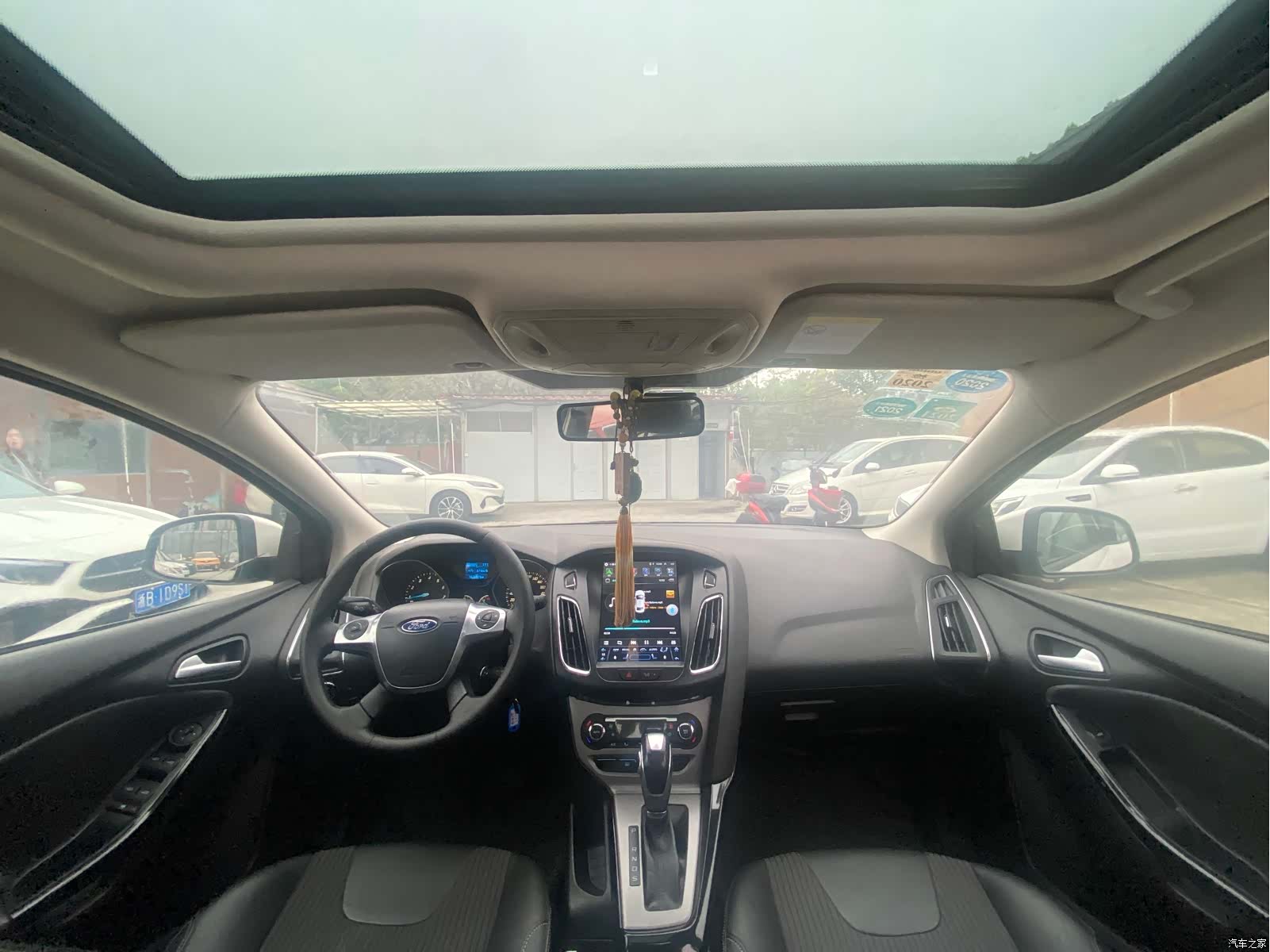 Ford Focus, 2014 все фото