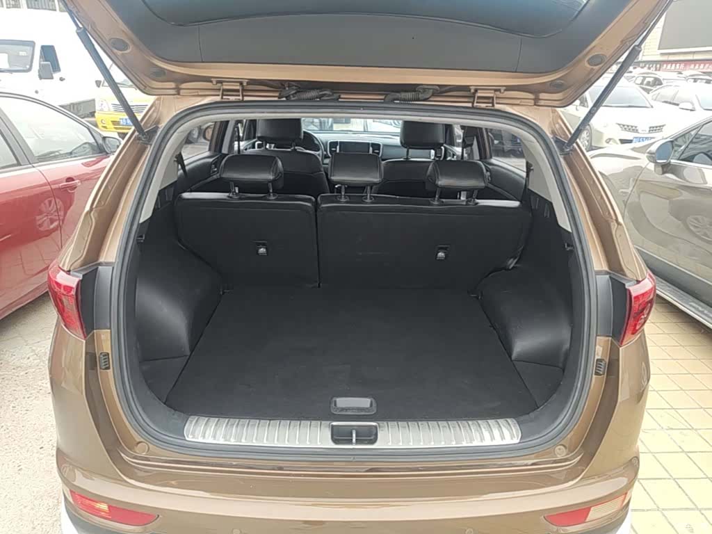 Kia KX5, 2016 19
