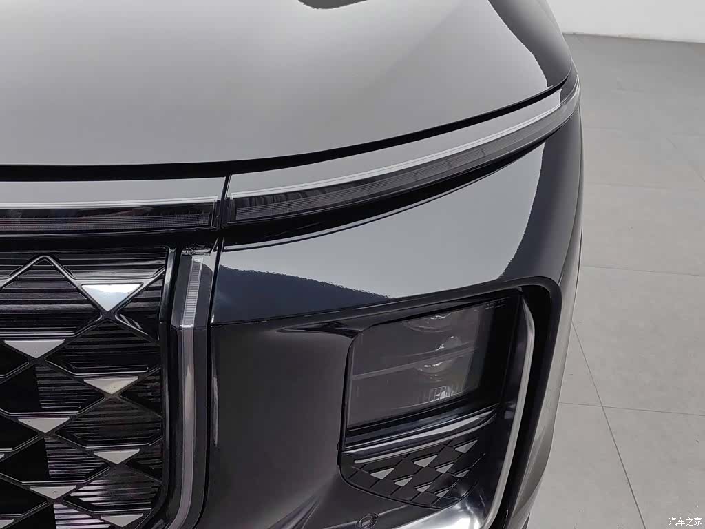 Jetour L9, 2025 7
