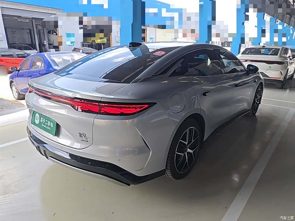 BYD Han, 2025 7