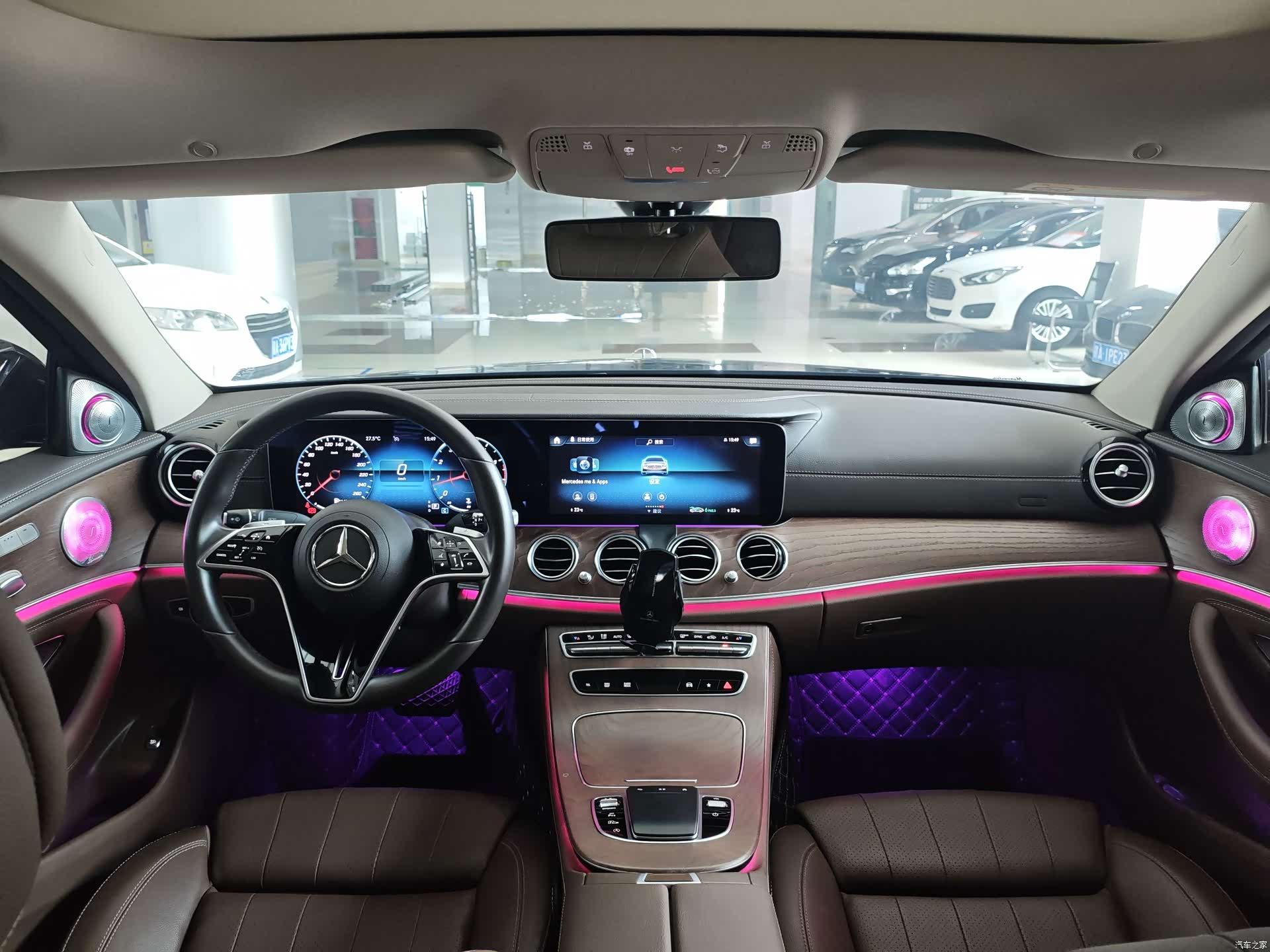 Mercedes-Benz E-Class, 2022 11