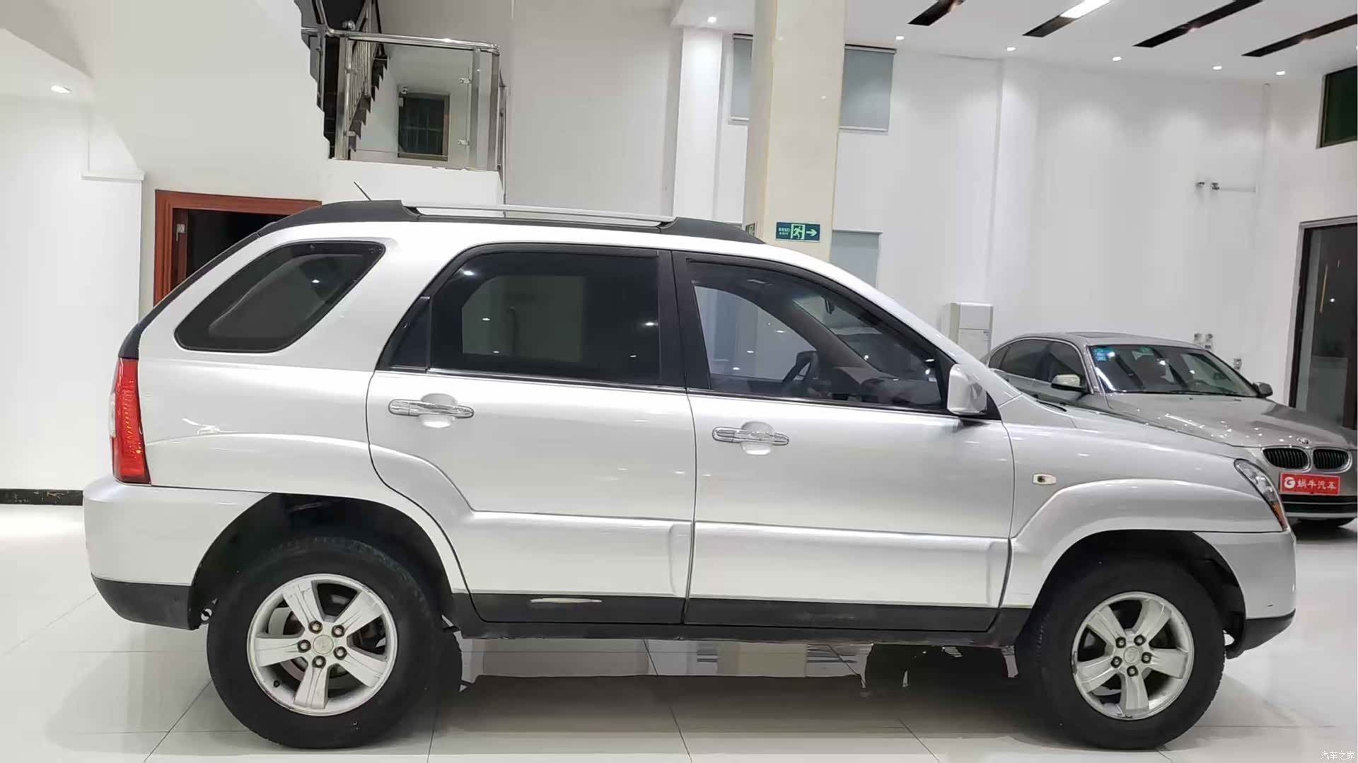 Kia GLS, 2008 12