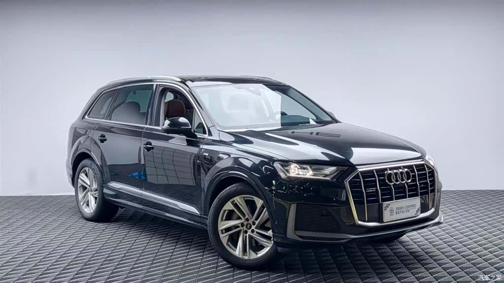 Audi Q7, 2023 3