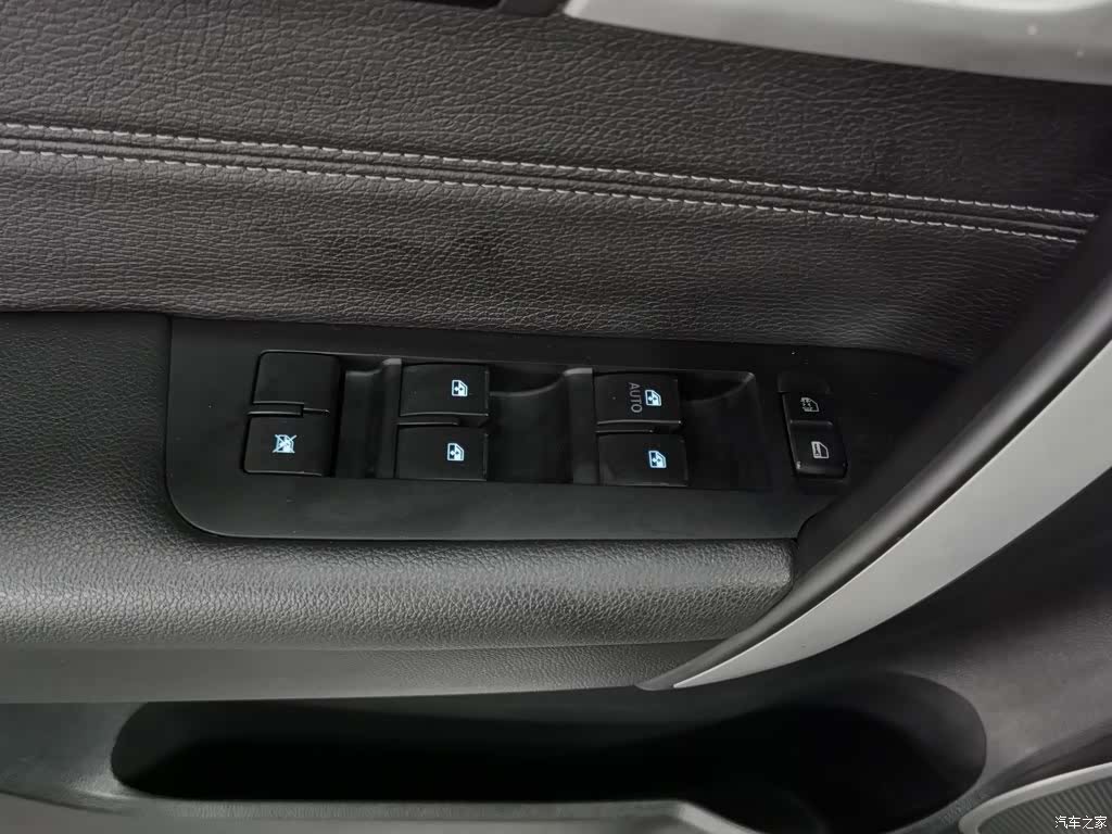 Chevrolet 7, 2016 9