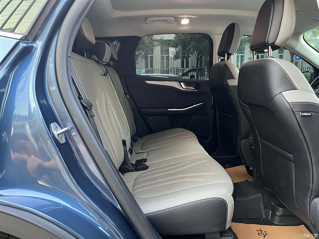Ford Escape, 2022 18