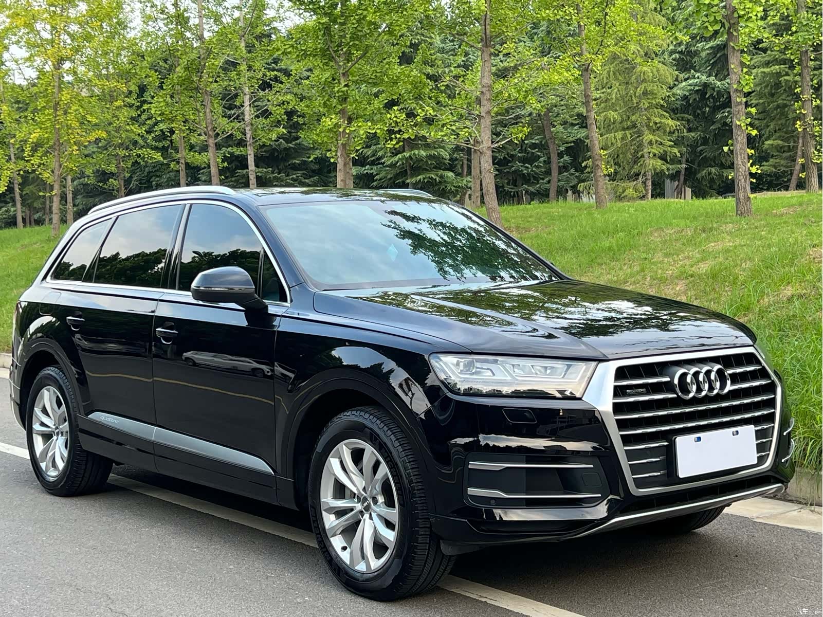 Audi Q7, 2019 3