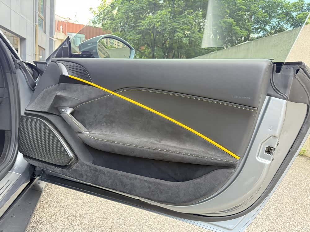 Ferrari Roma, 2021 15