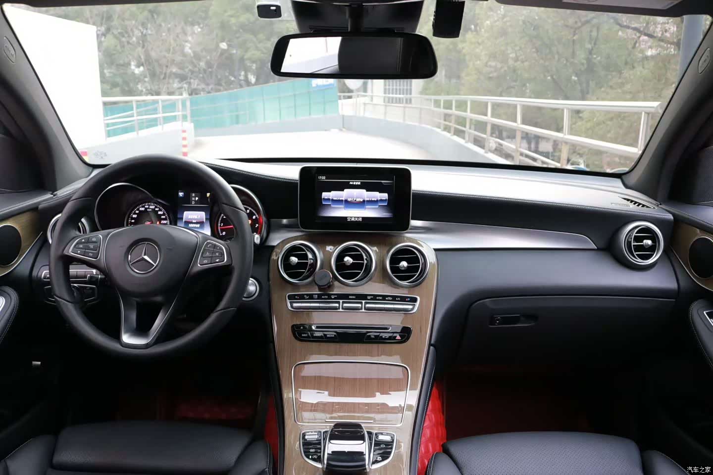 Mercedes-Benz GLC, 2017 6
