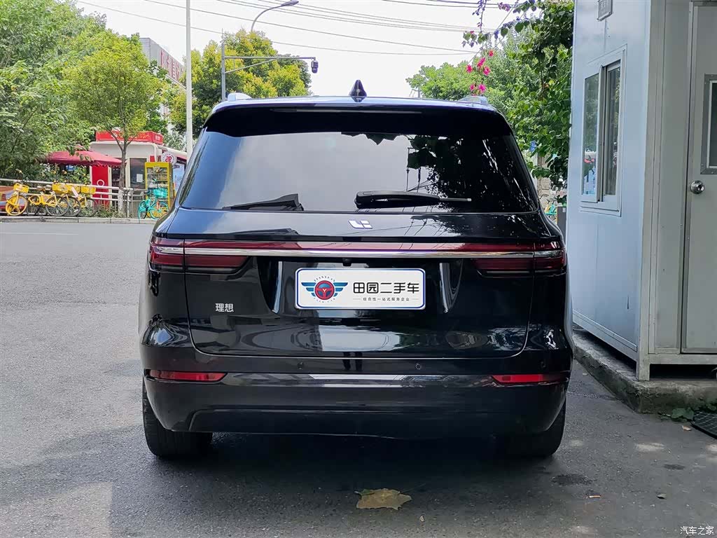 Li Auto ONE, 2022 все фото