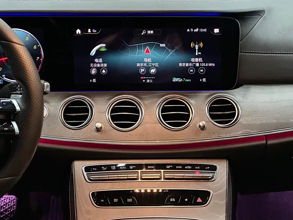 Mercedes-Benz E-class Mercedes-Benz E-class