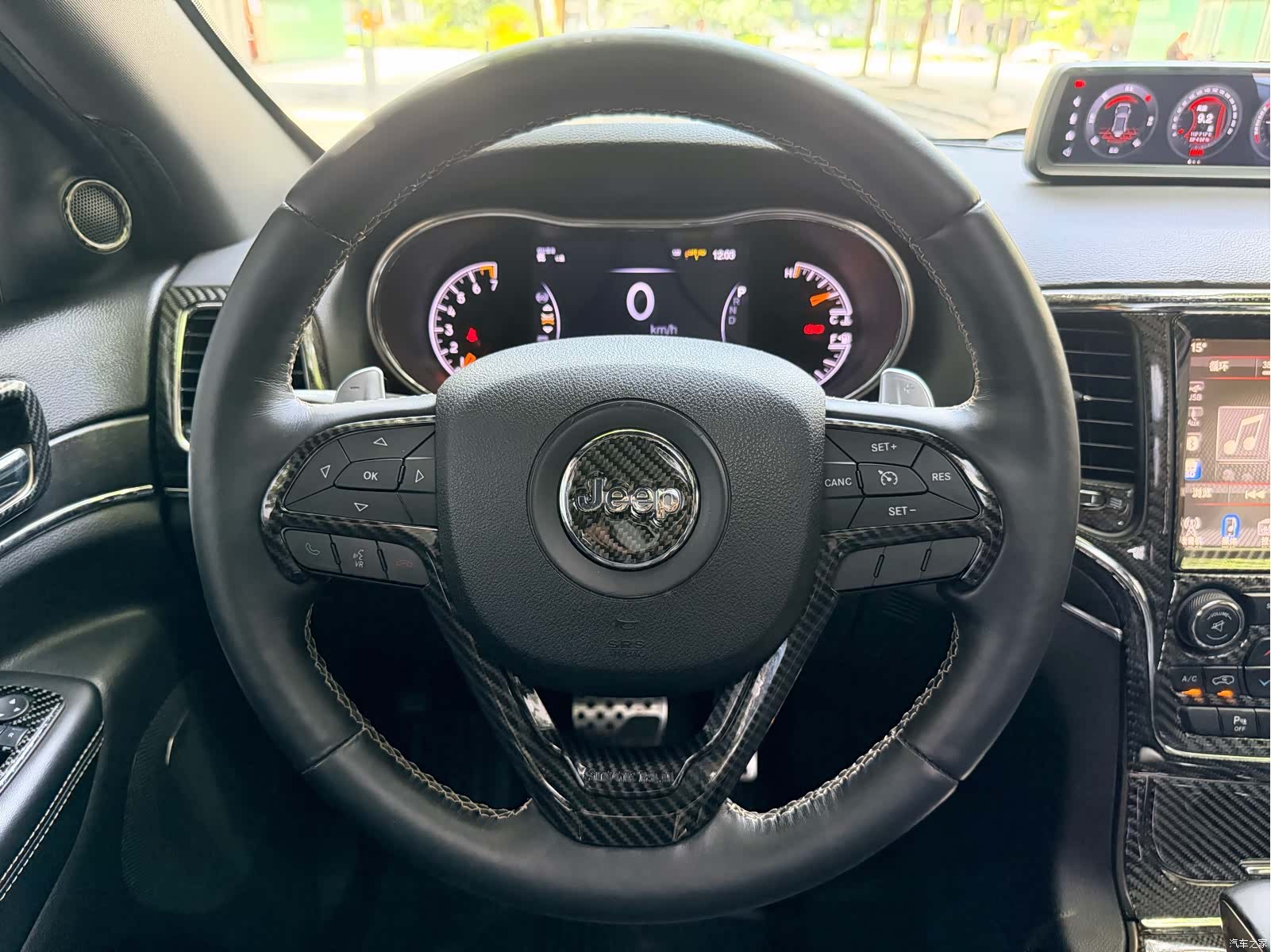 Jeep Grand Cherokee, 2018 16