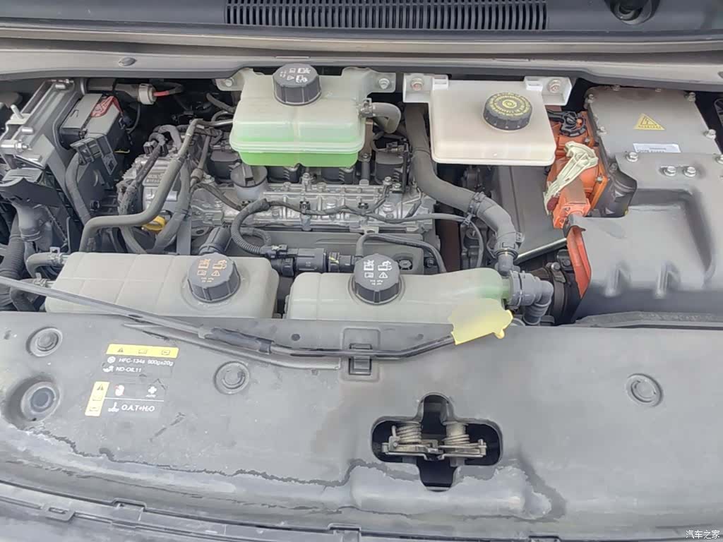 Trumpchi E8, 2024 13