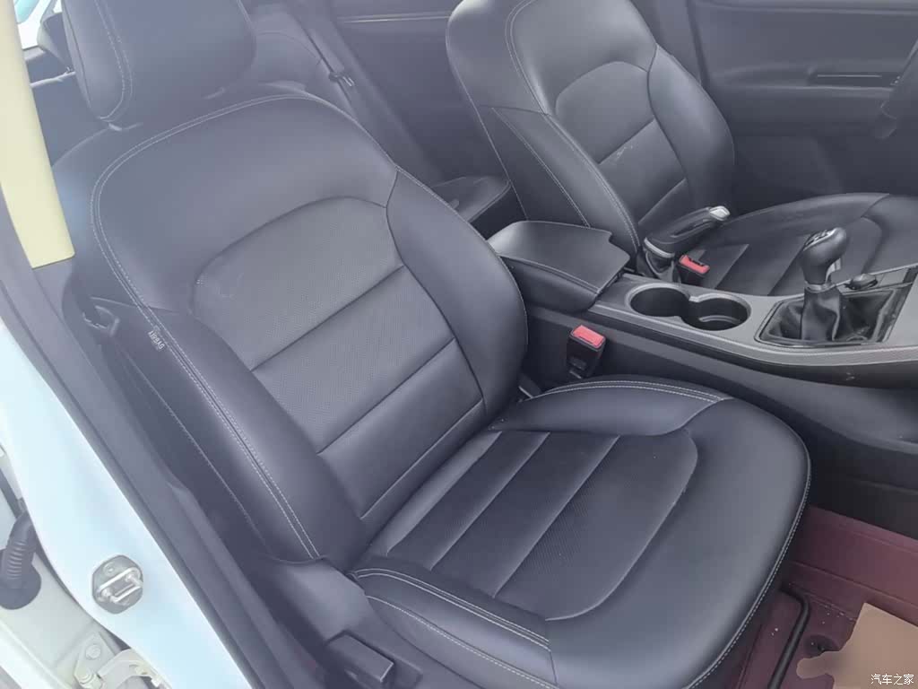 Geely Emgrand, 2018 25