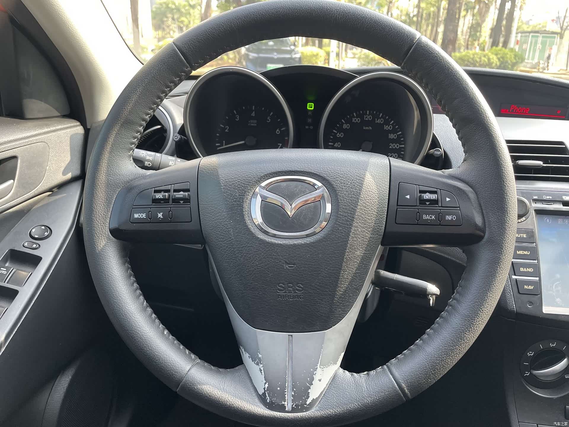 Mazda 3, 2014 6