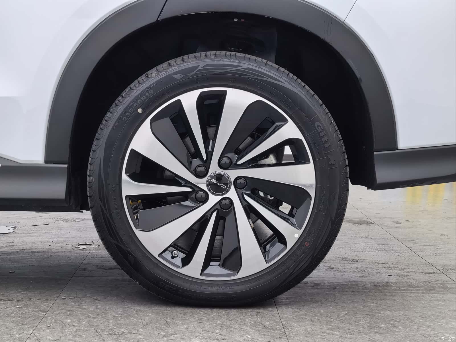 BYD Song, 2024 18