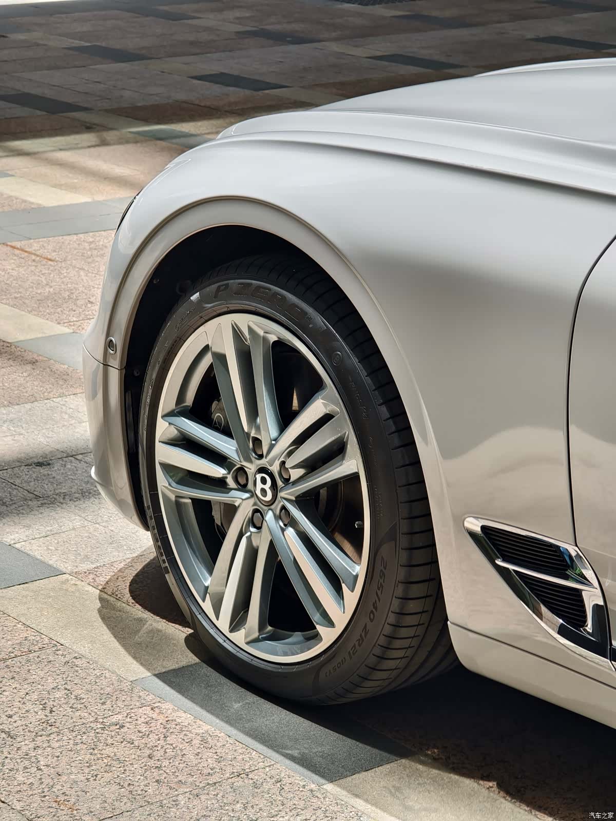 Bentley Continental GT, 2024 11
