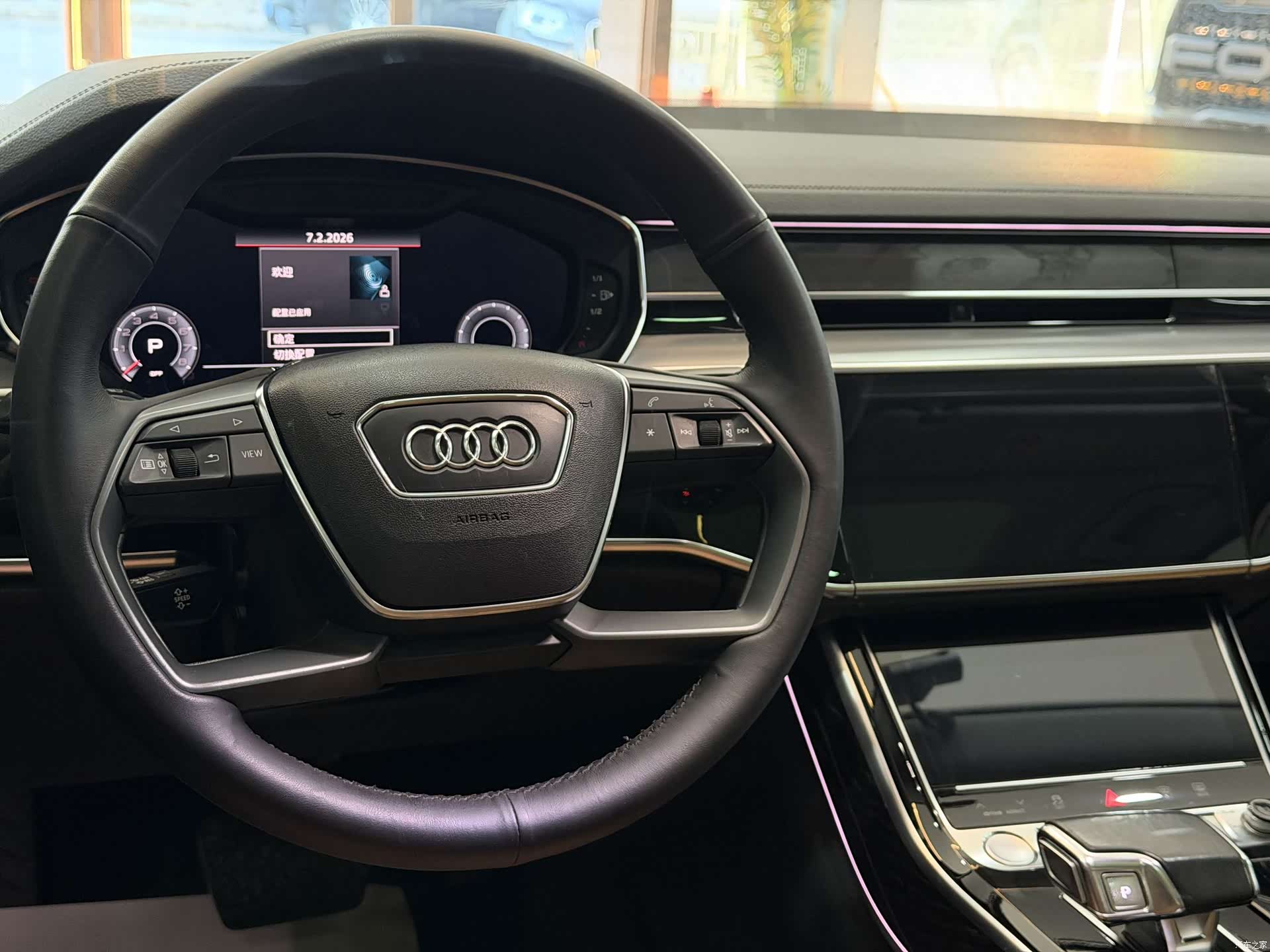 Audi A8L, 2020 все фото