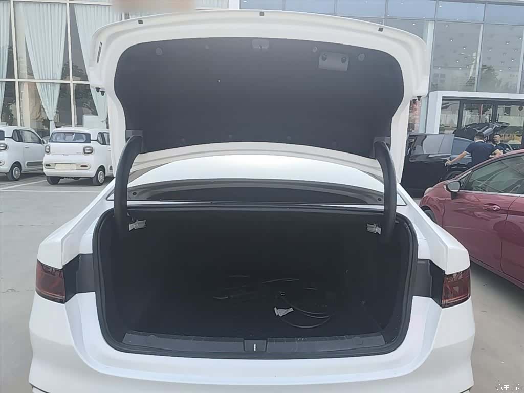 BYD Qin, 2024 19