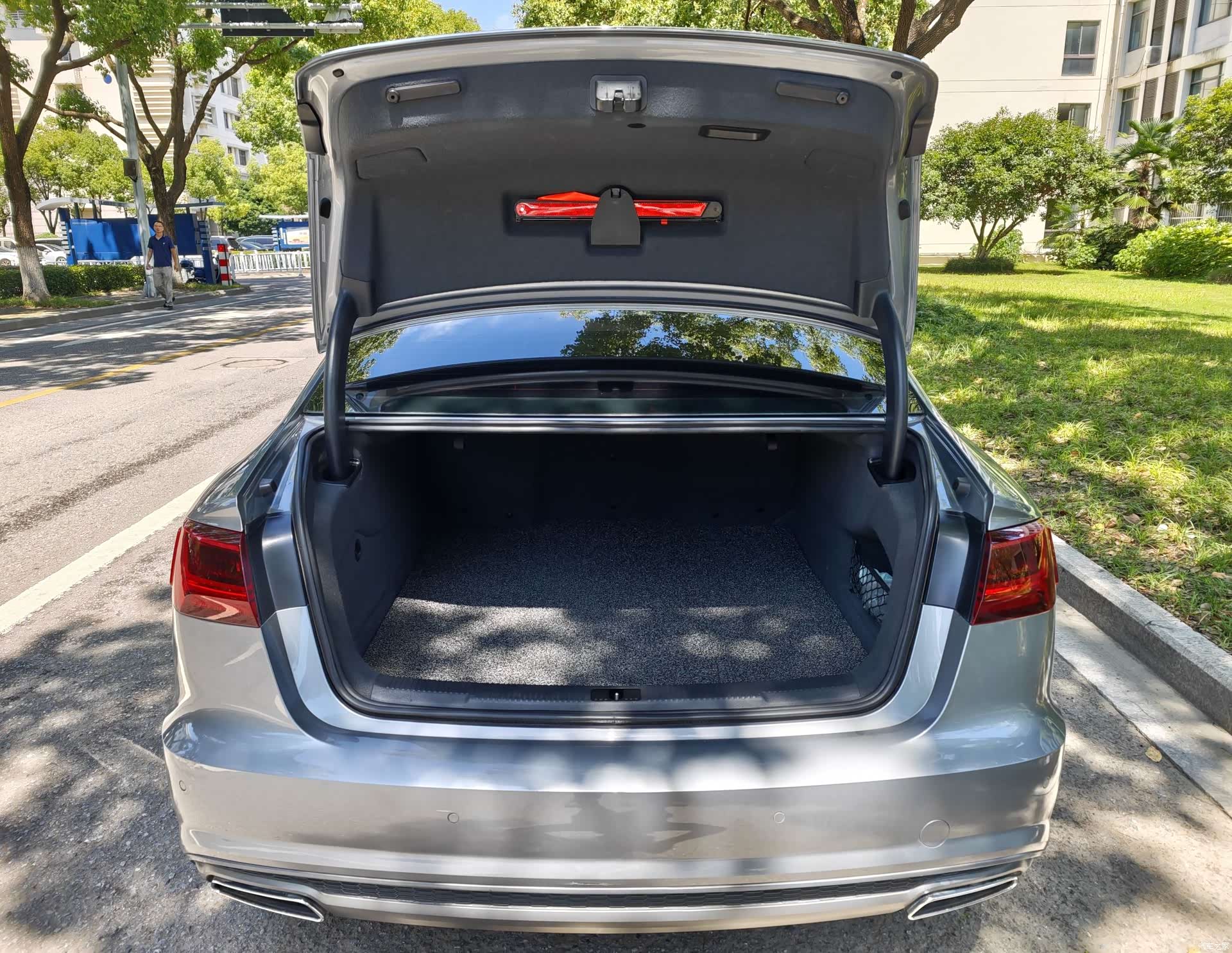 Audi A6L, 2018 21