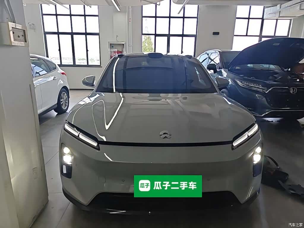 NIO ET5, 2025 3