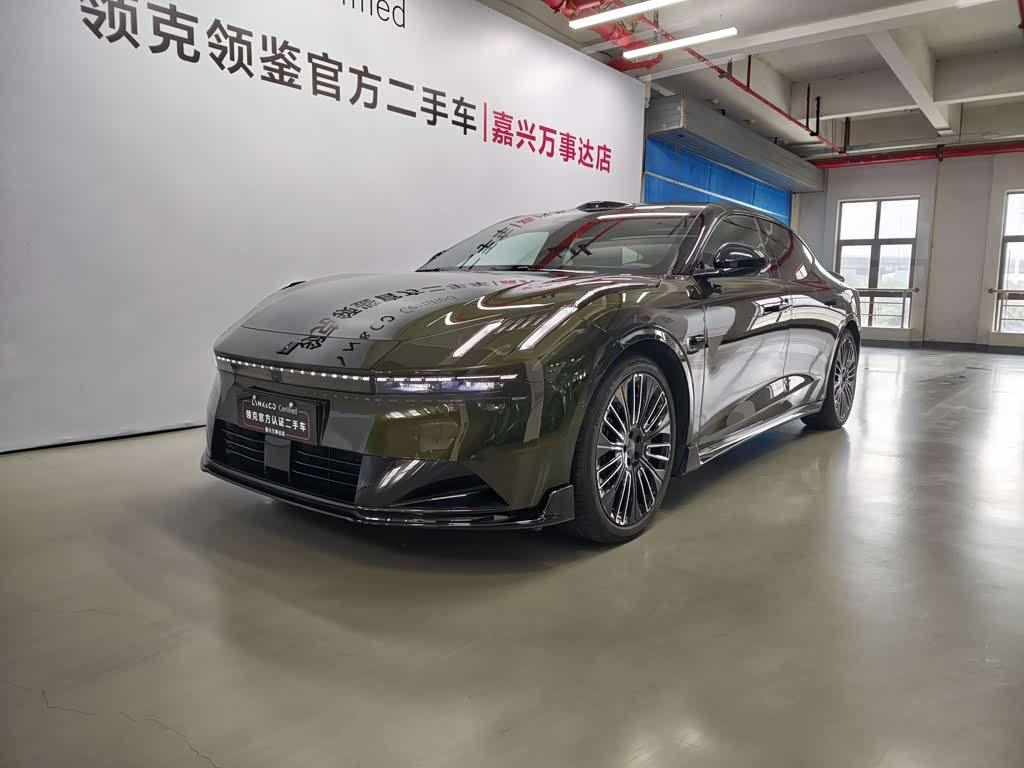 Lynk & Co 10