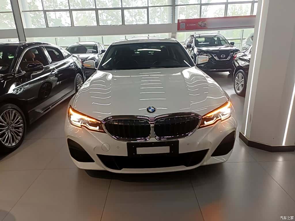 BMW 3 Series, 2022 3