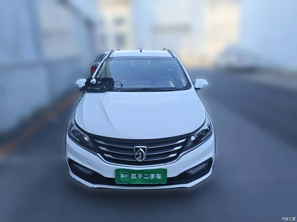 Wuling 310W, 2018 24