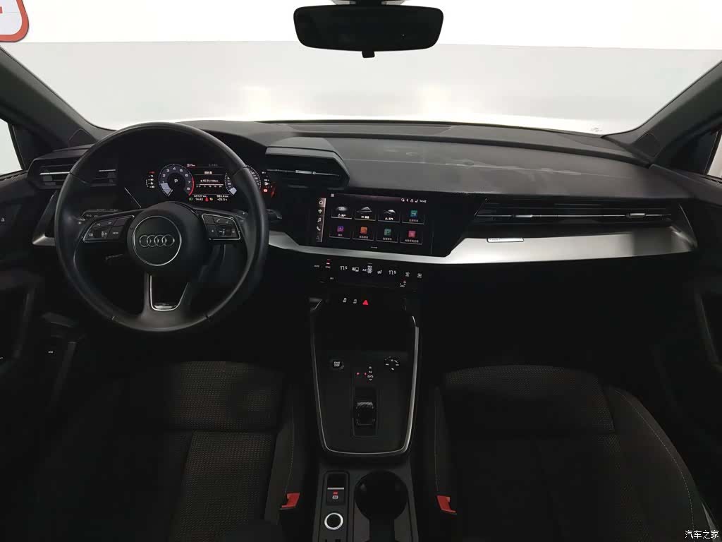 Audi A3, 2022 все фото
