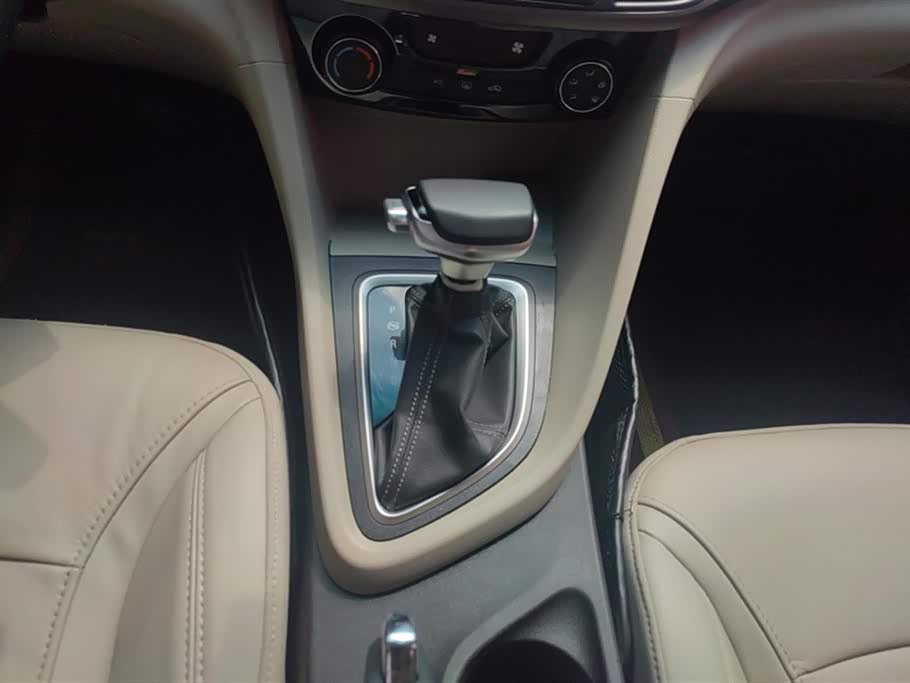 Buick Yinglang