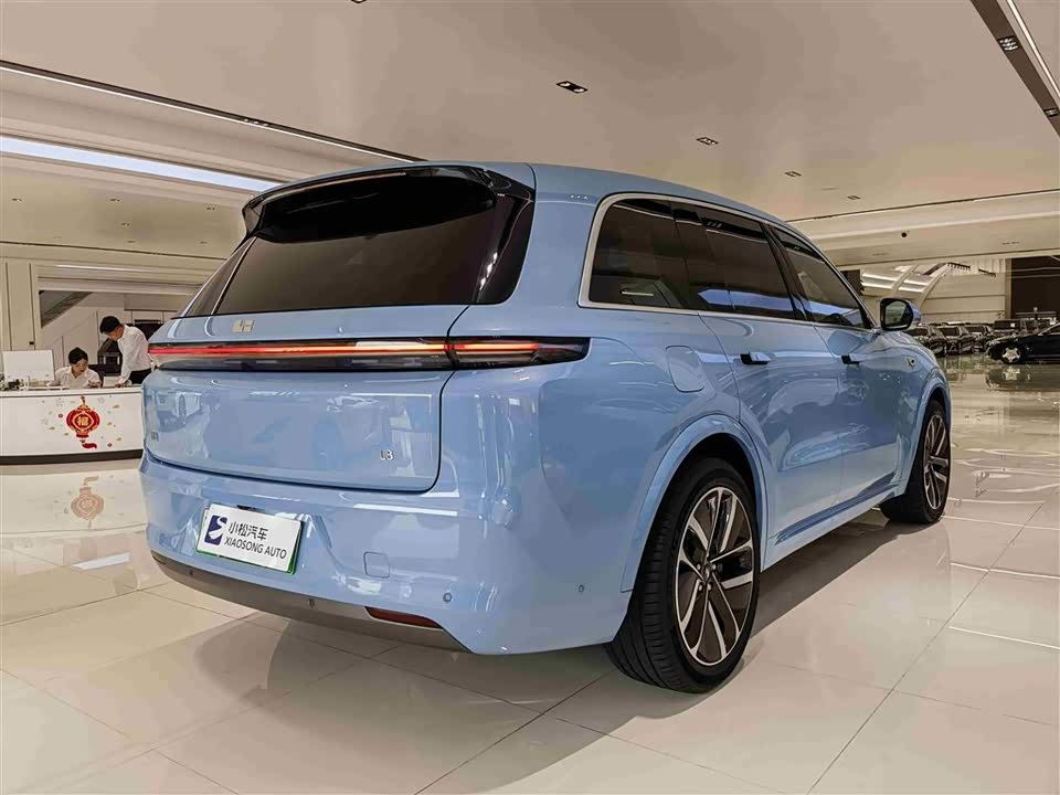 Li Auto Ideal L8