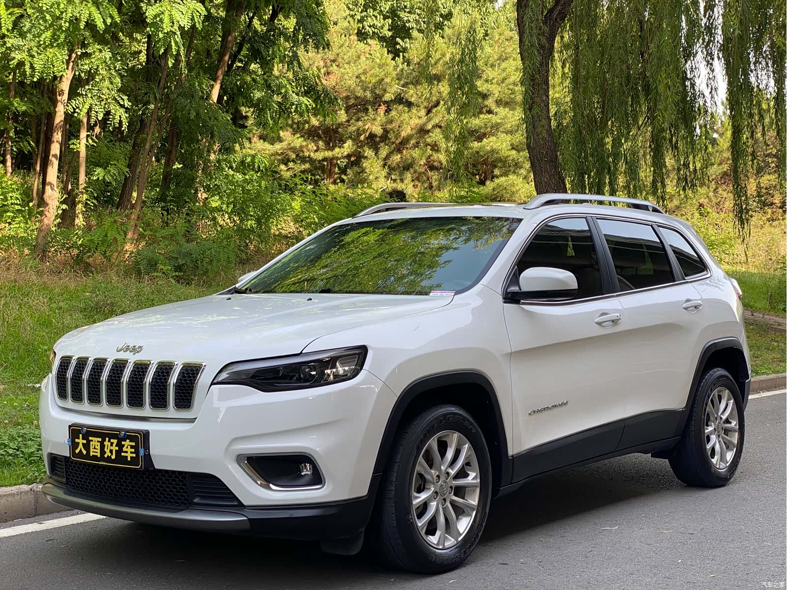 Jeep Cherokee, 2019 1