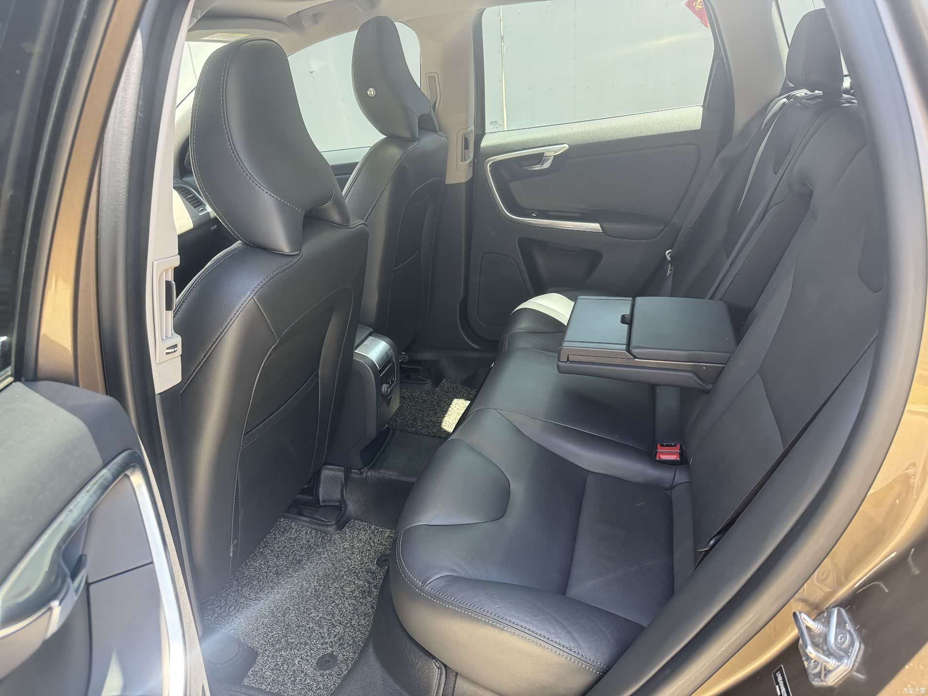 Volvo XC60, 2017 9